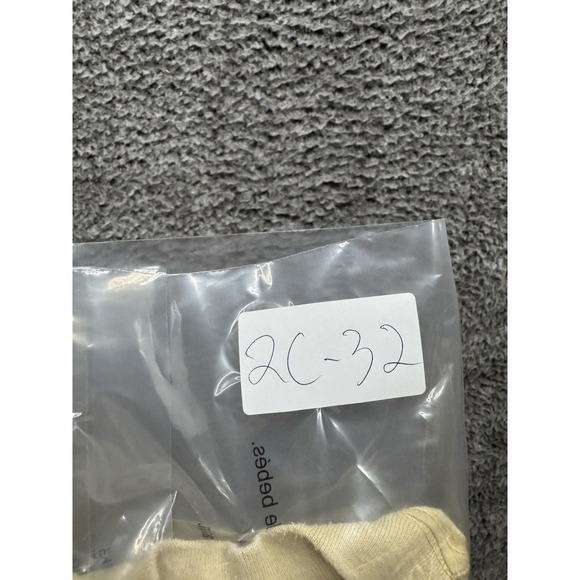 Vintage 1980s‎ St. Pauli Girl Beer "You Never Forget Your First Girl" Shirt XL - Picture 9 of 9